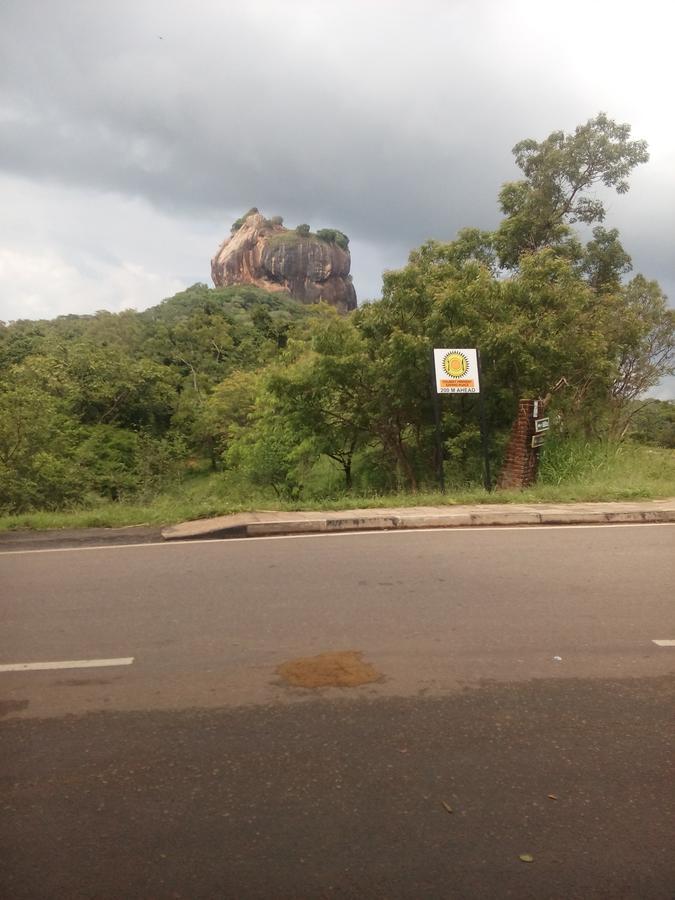 Pelwehera Homestay Dambulla Luaran gambar